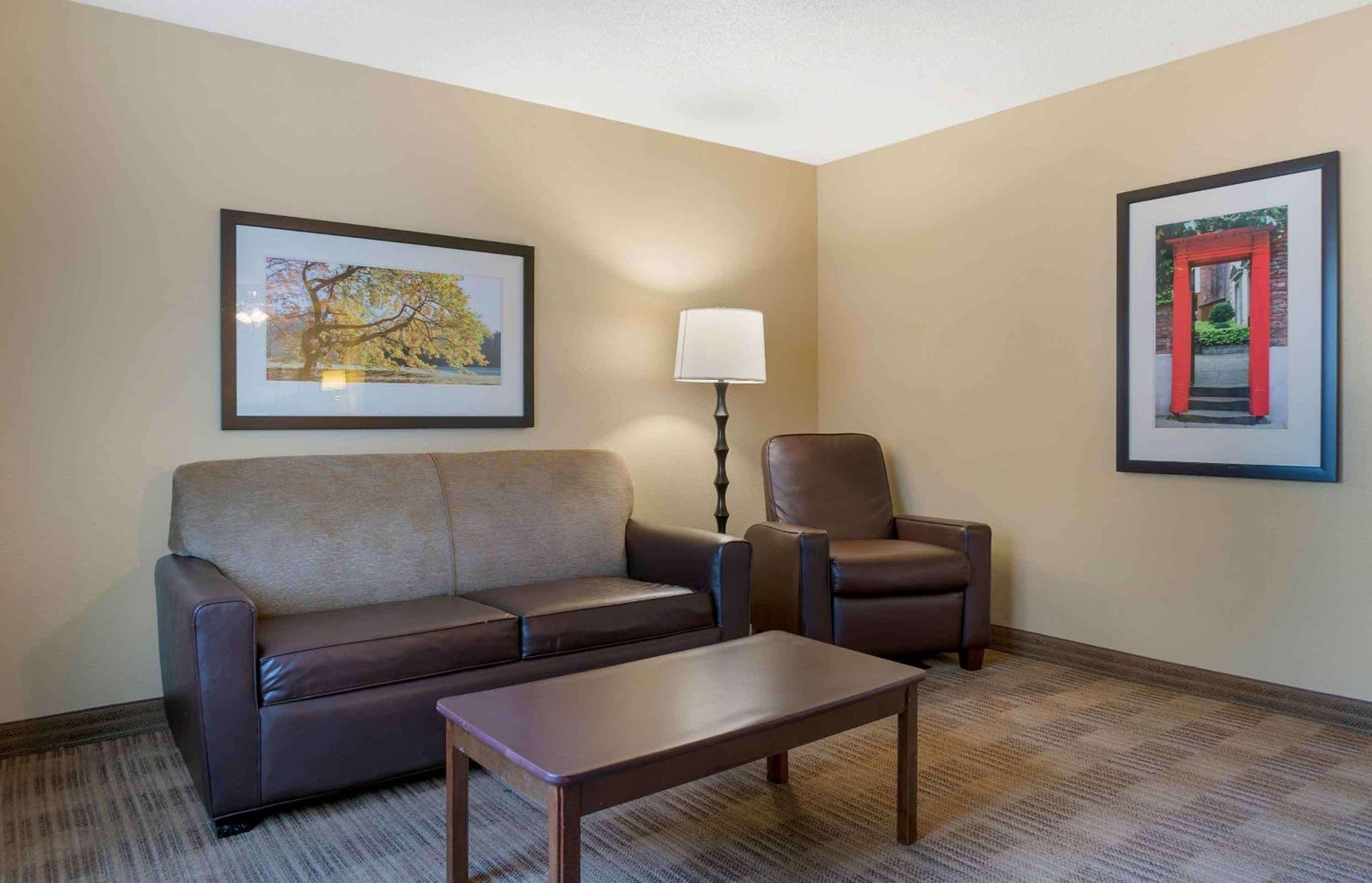 Extended Stay America Suites - Detroit - Metropolitan Airport Romulus Exteriér fotografie